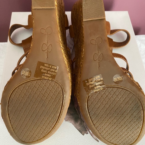 Jessica Simpson leather upper Wedge size 10M in great condition! - Picture 5 of 6